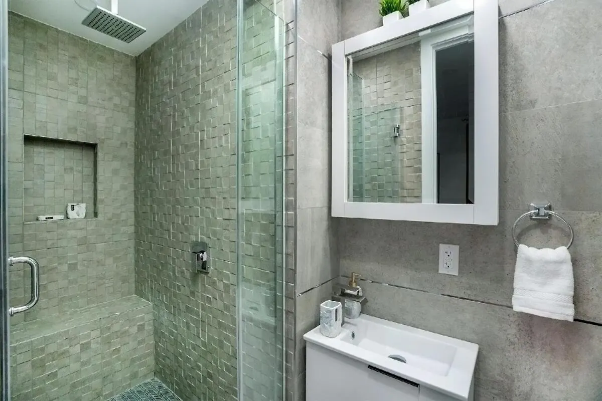 48-3Rw Brand New 1Br Prime Hells Kitchen - W&D Apartment New York
